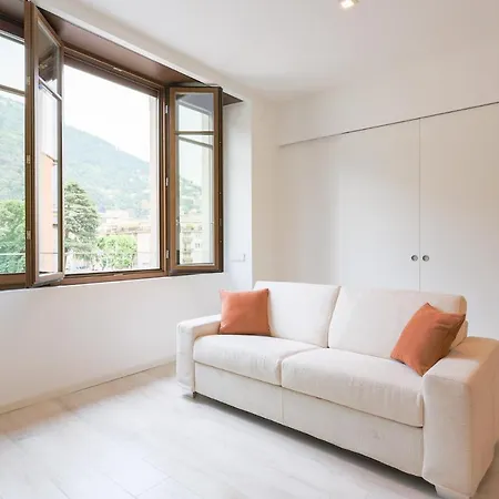 Apartment Bellini - By My In Como