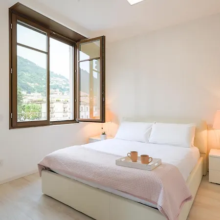 Apartment Bellini - By My In Como